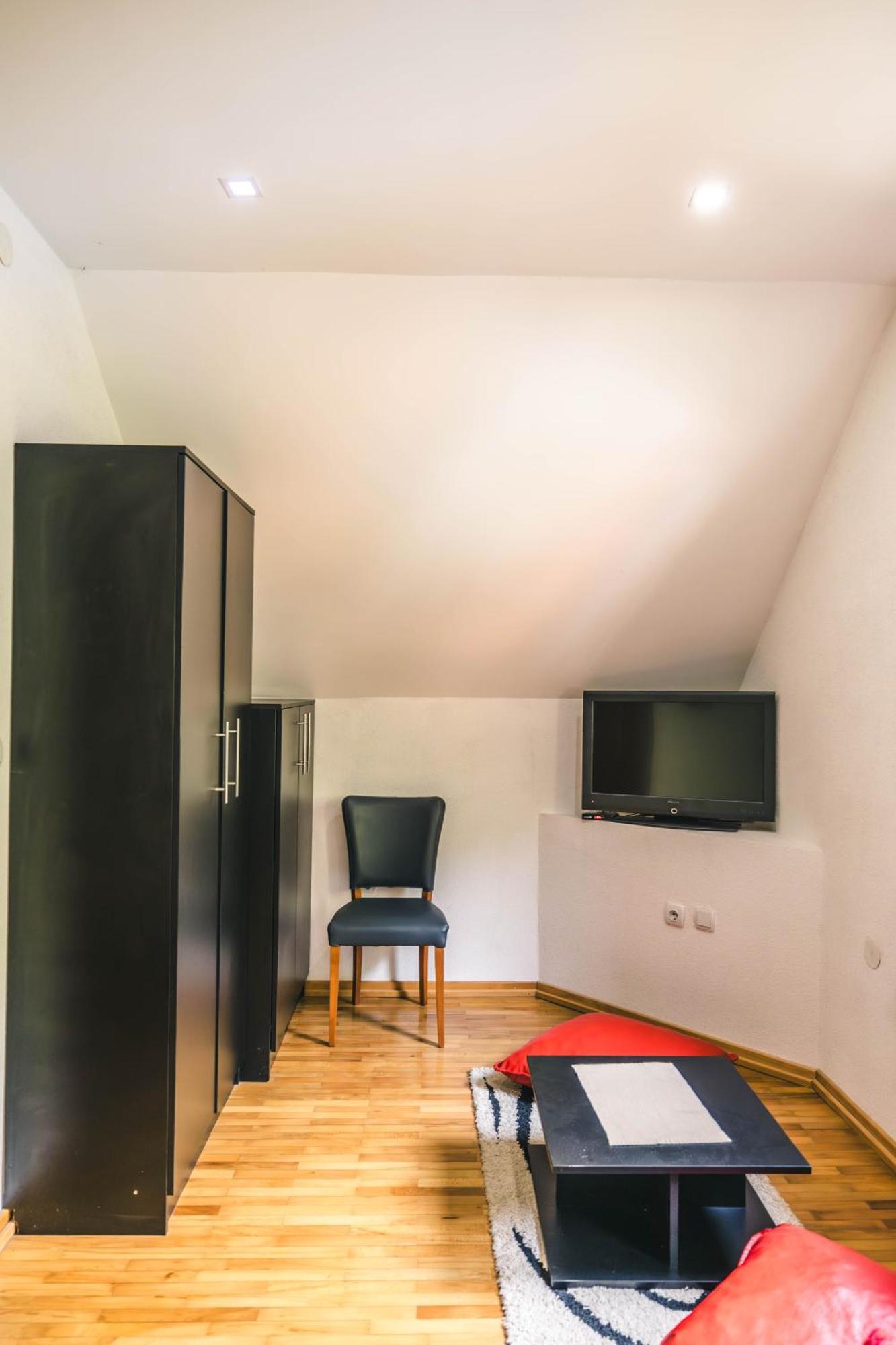 Lodge Zeleni Svet Crni Vrh Dış mekan fotoğraf