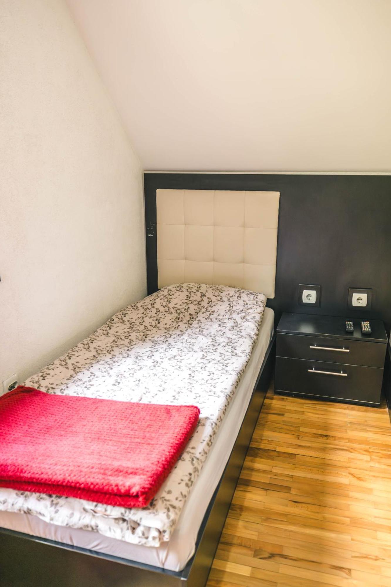 Lodge Zeleni Svet Crni Vrh Dış mekan fotoğraf